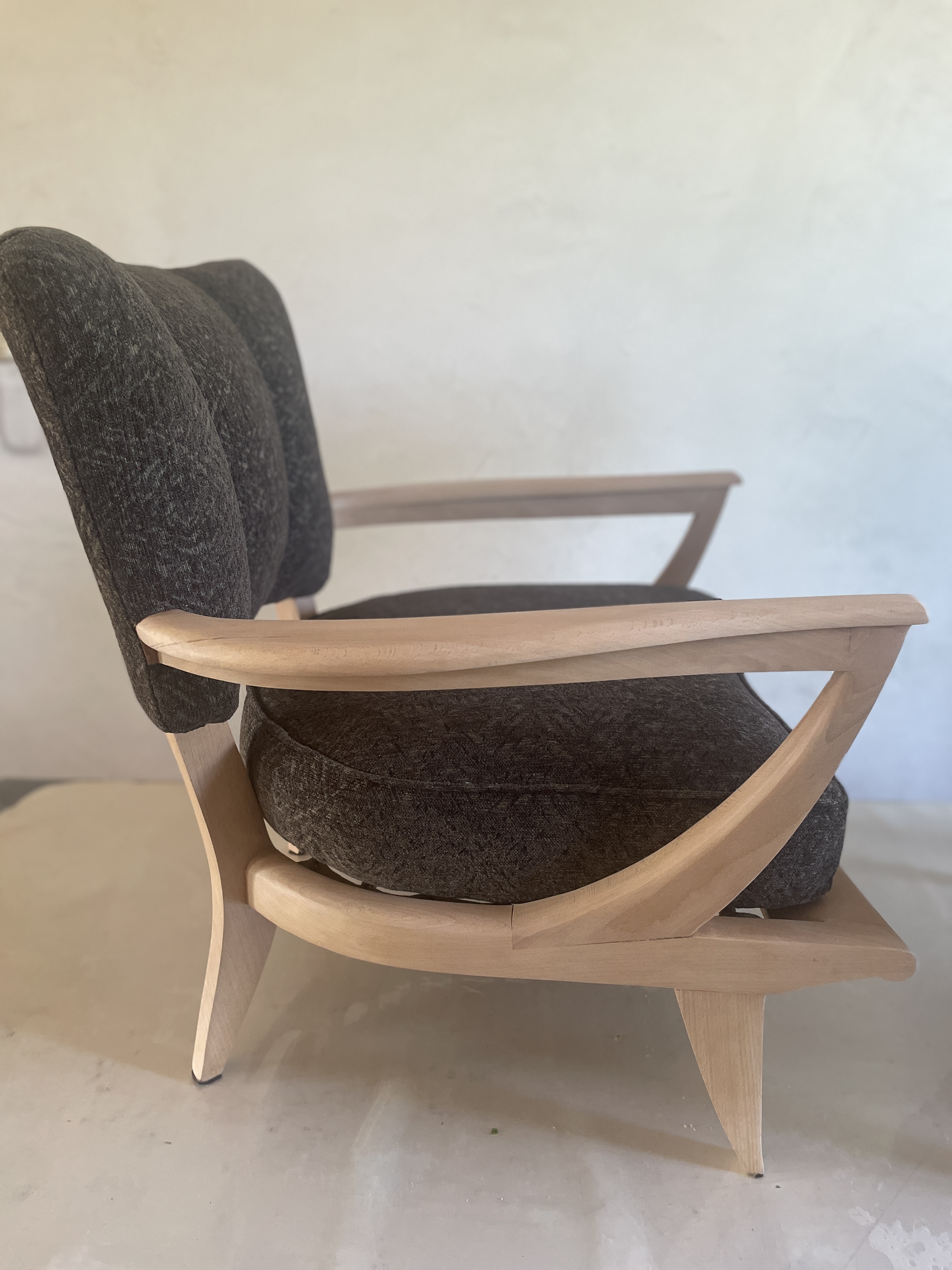 Fauteuil en cuir avec détail de la tapisserie